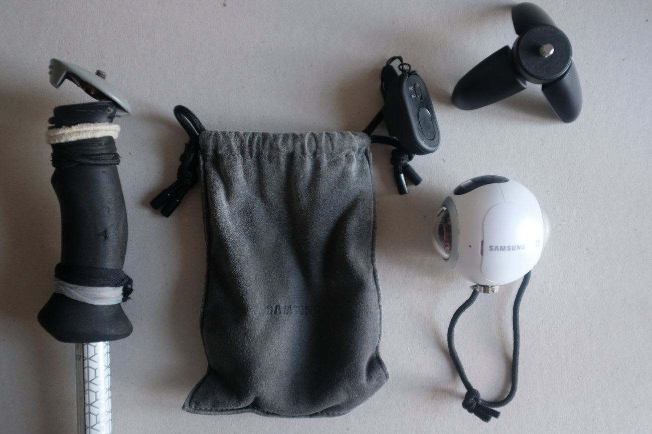 Samsung Gear 360 mit Zubehör