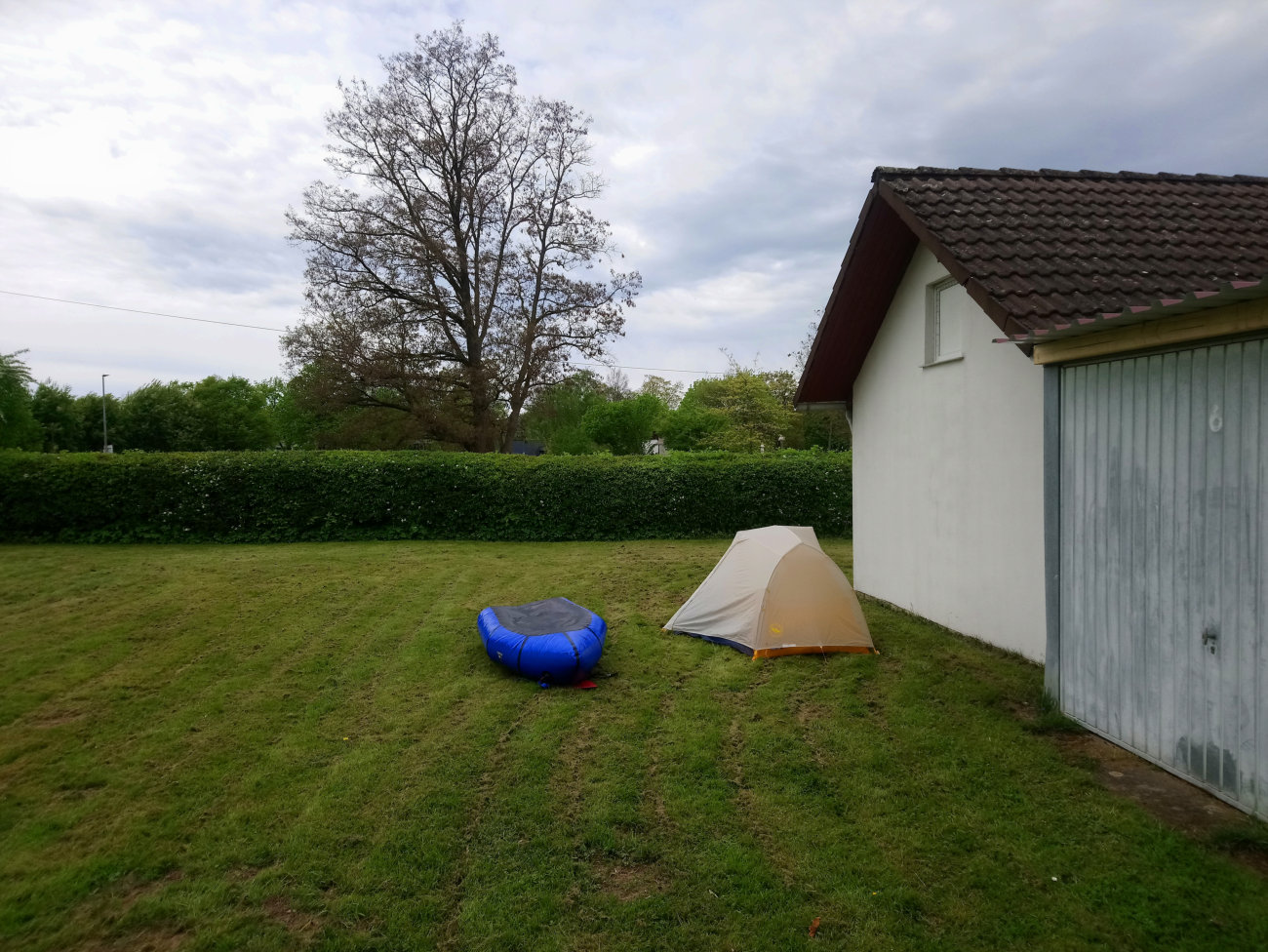 Zelt am Kanuklub Holzminden