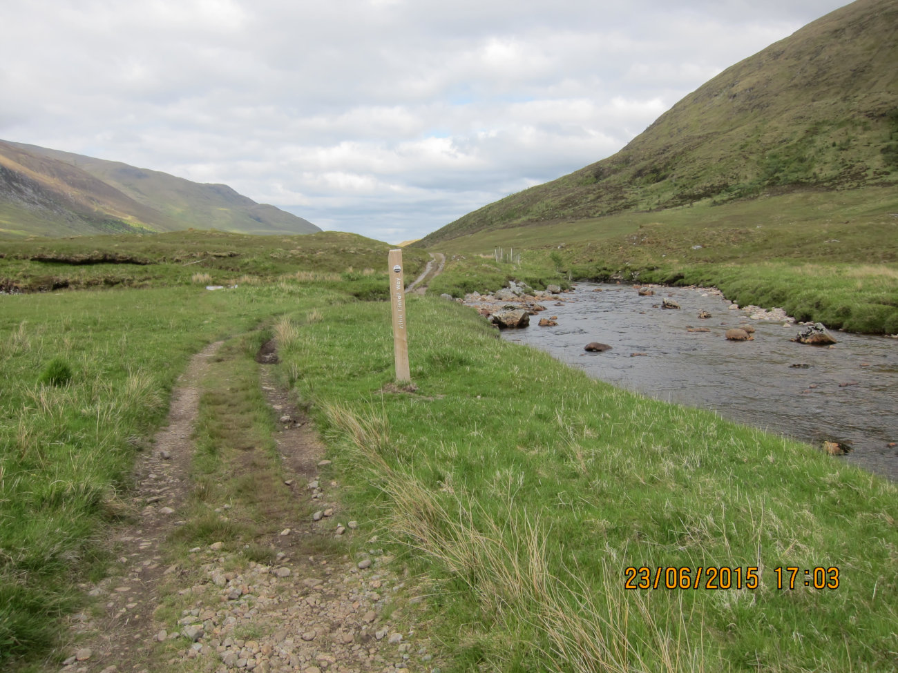 erste Wegmarkierung Affric Kintail Way