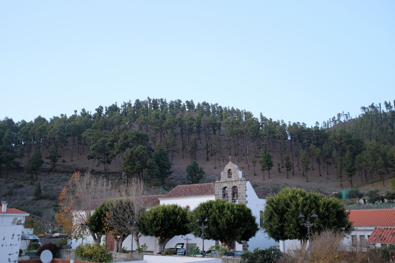 Kirche von Dachterrasse aus