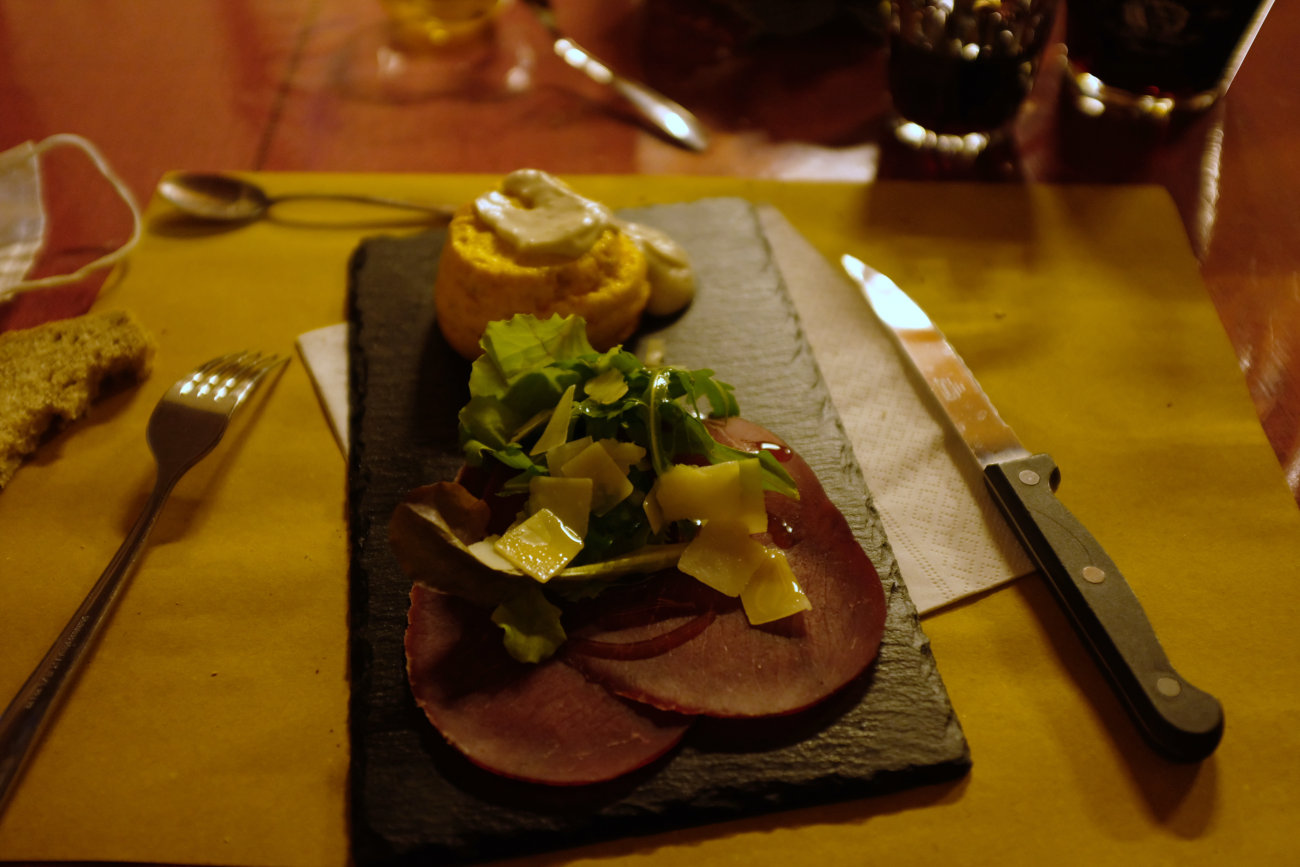 Abendessen im Rifugio Valasco
