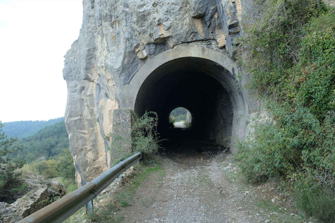 Tunnel