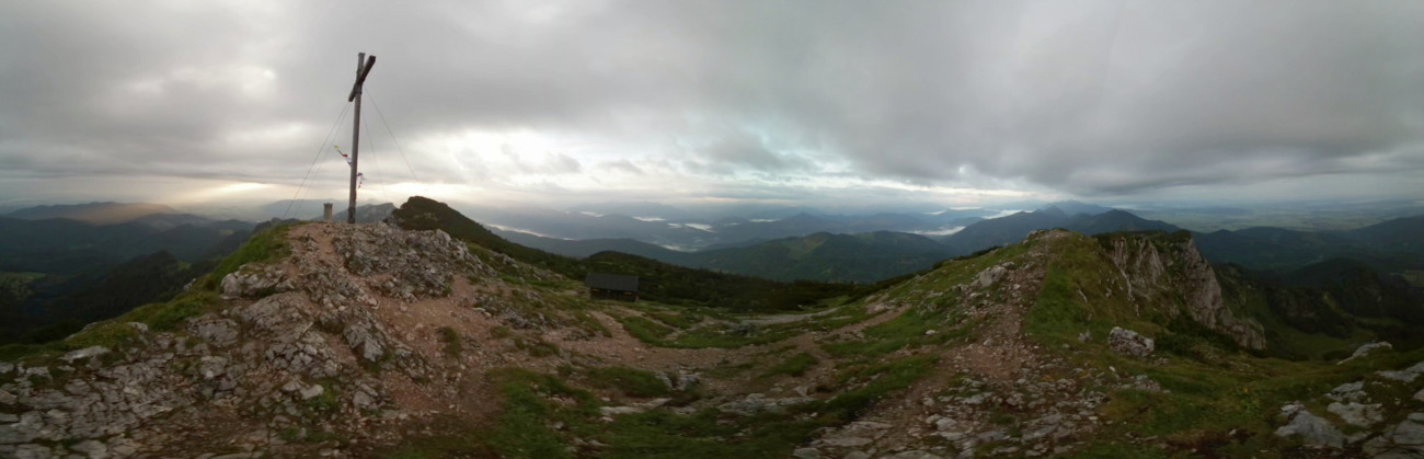 Morgenpanorama Benediktenwand