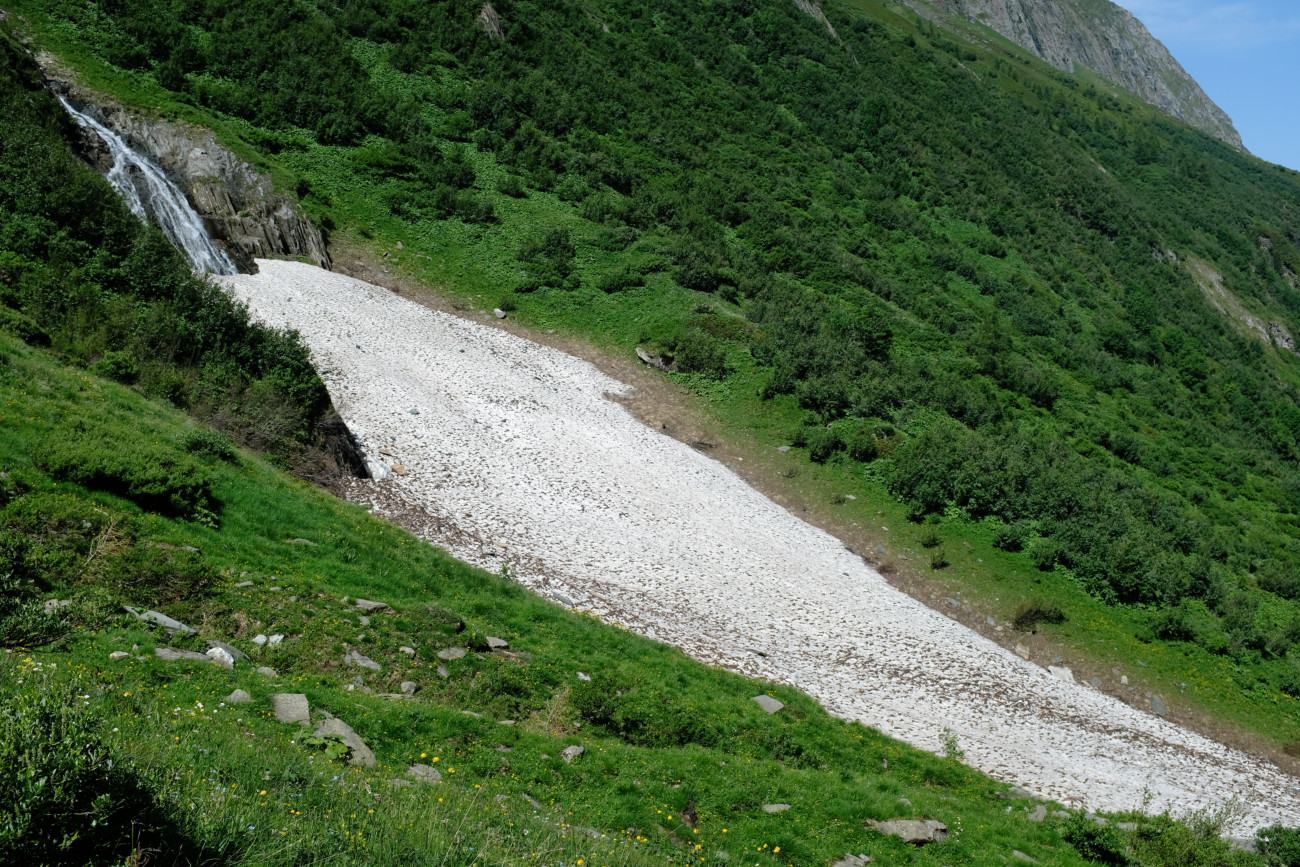 Schneefeld Gliderbach 2