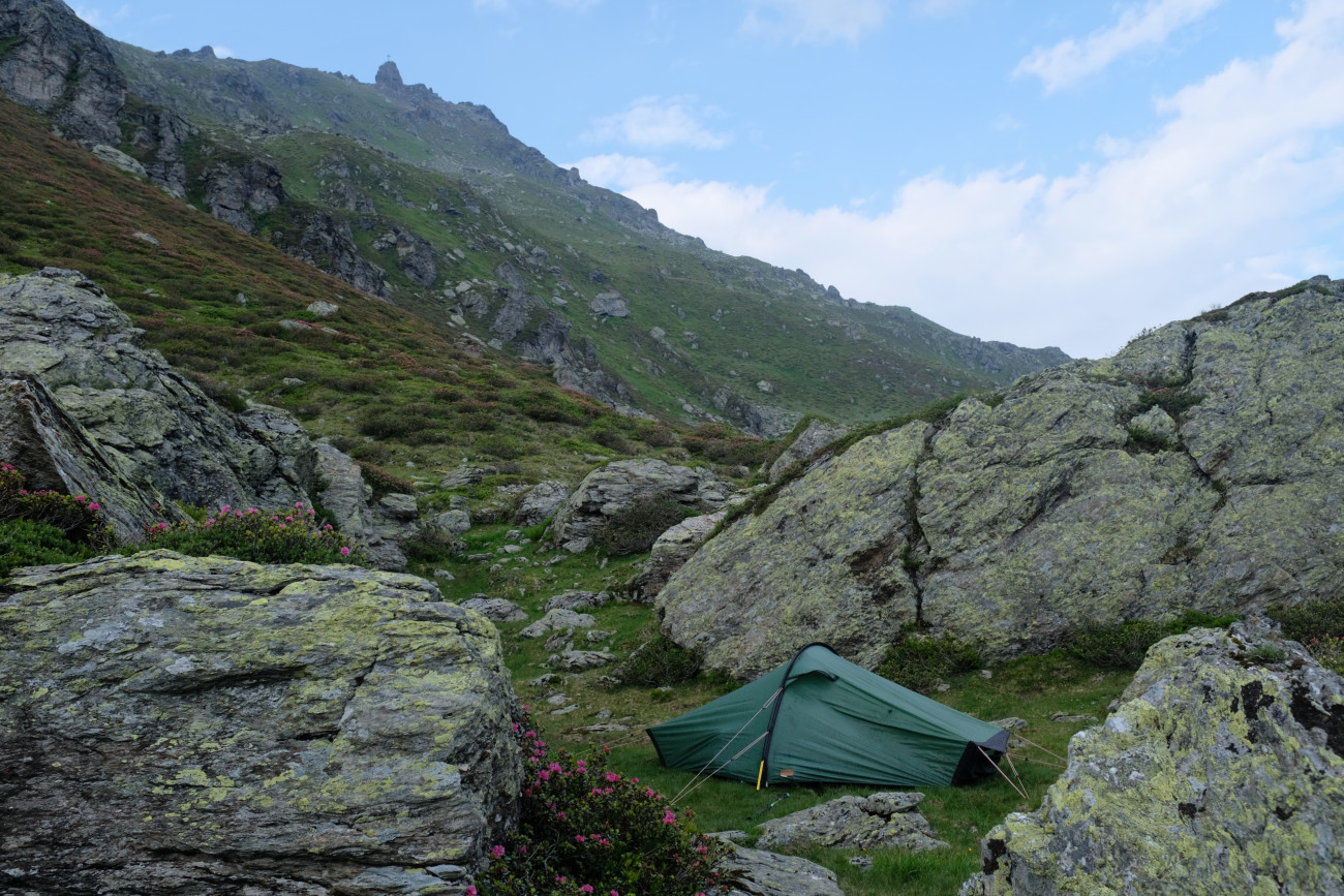 Zelt unter Naviser Jöchl