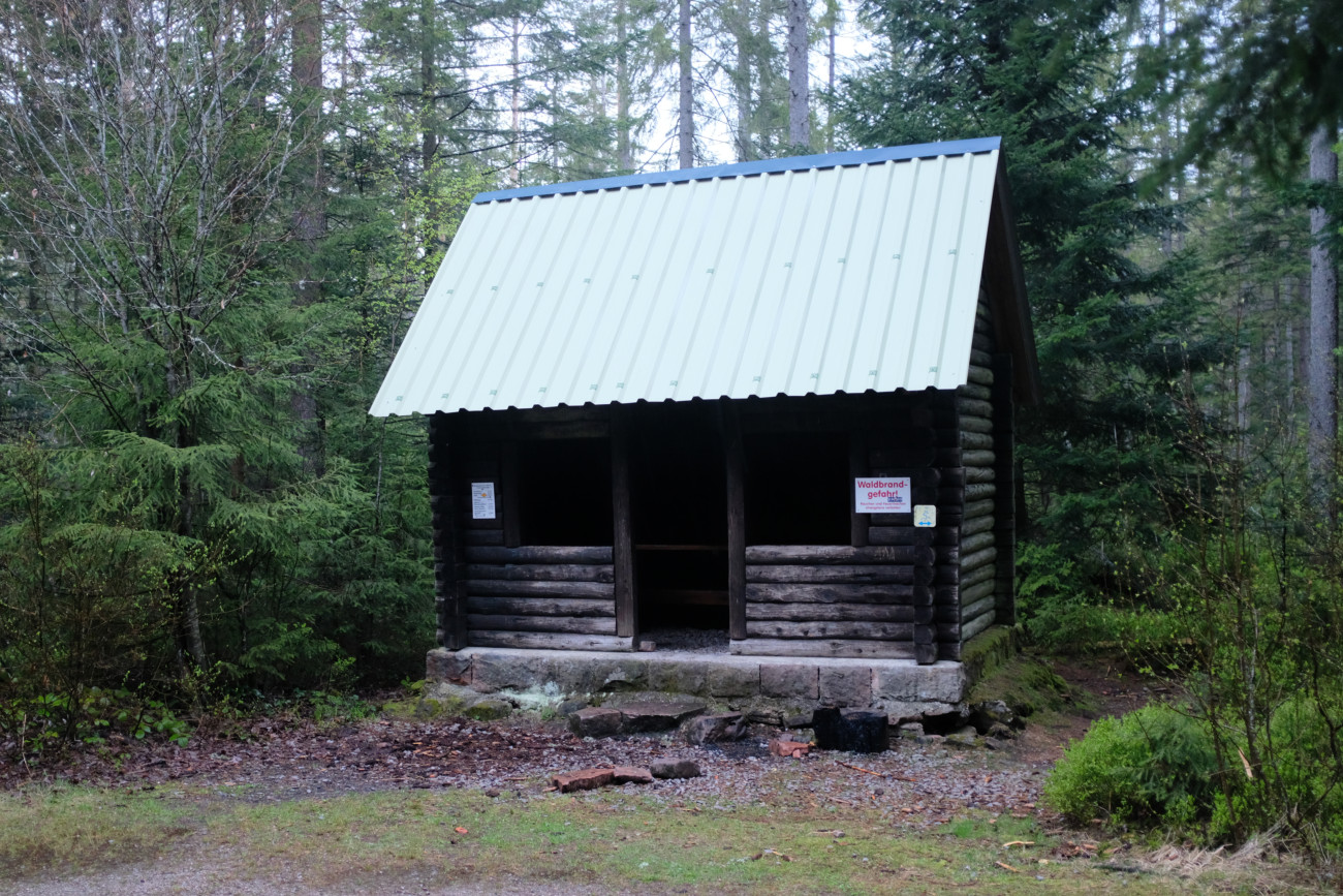 Hütte am Herrenwieser See