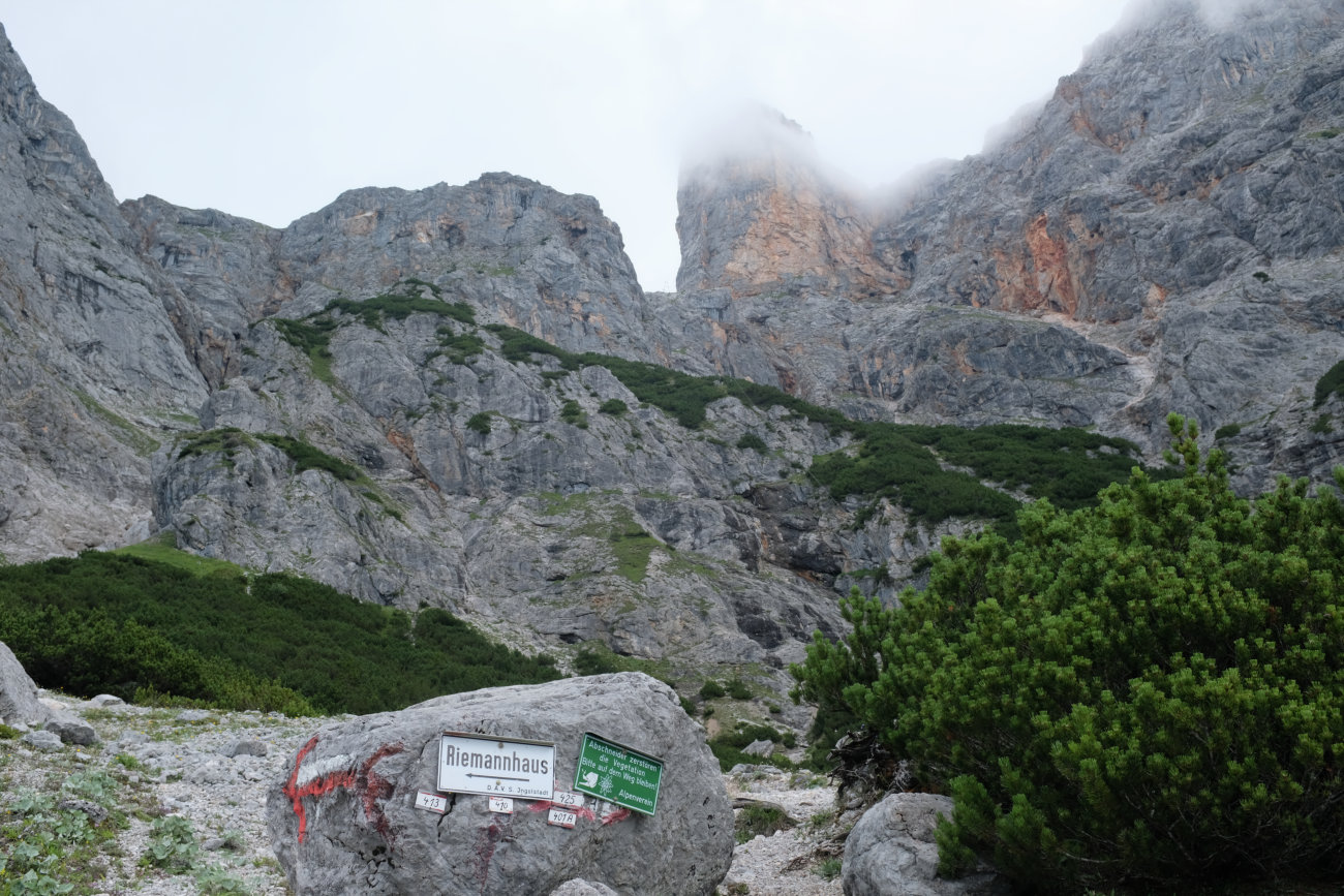 Abstieg vom Riemannhaus