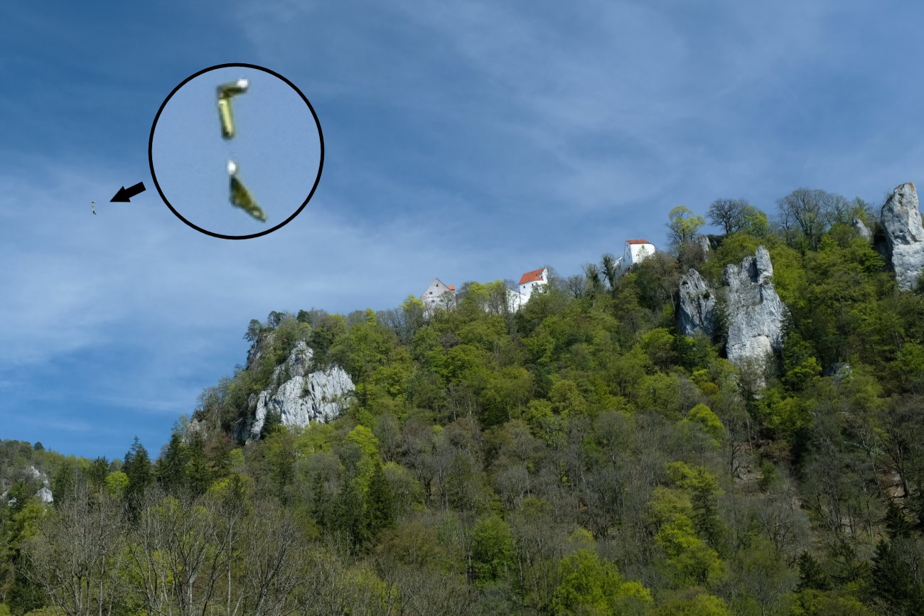 Burg Wildenstein mit Ballon