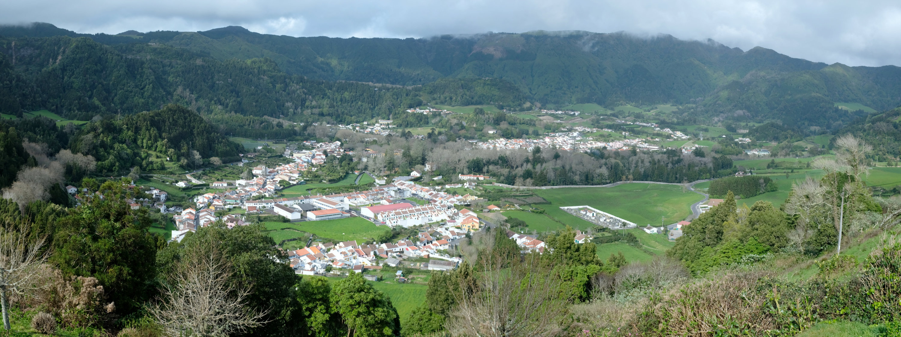 Furnas
