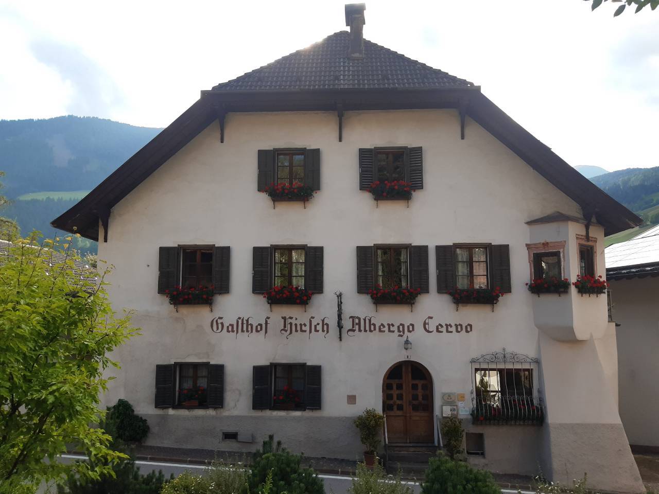 Sarnthein Gasthof zum Hirschen